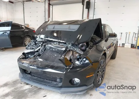 2013 Ford Shelby Gt500 z USA, uszkodzony, nr VIN 1ZVBP8JZ8D5260863